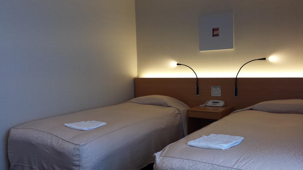 Hotel Landmark Wakayama Bagian luar foto
