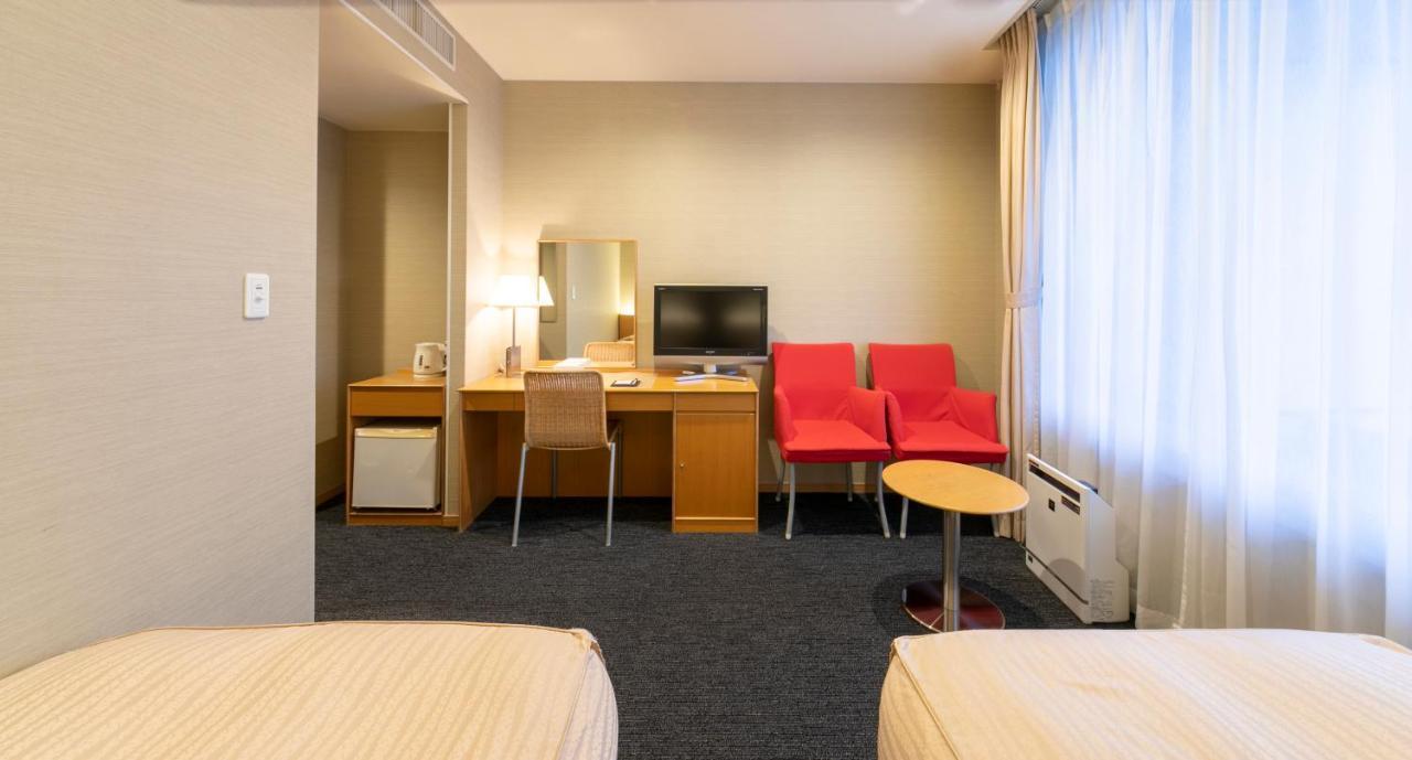 Hotel Landmark Wakayama Bagian luar foto